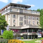 Sure By Western - Lu8 Business Vital Hotel 3*