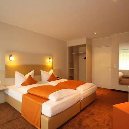 Hotel Sure By Western - Lu8 Business Vital