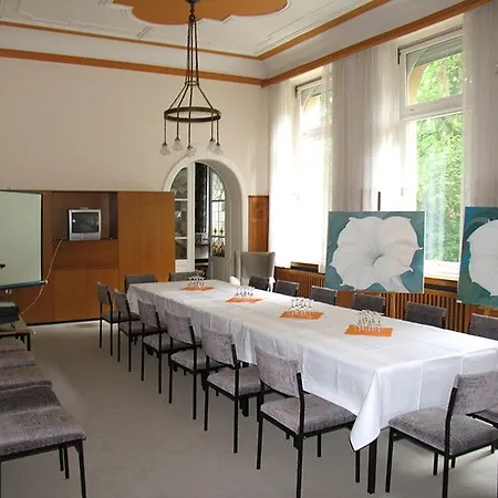 Sure By Western - Lu8 Business Vital Hotel