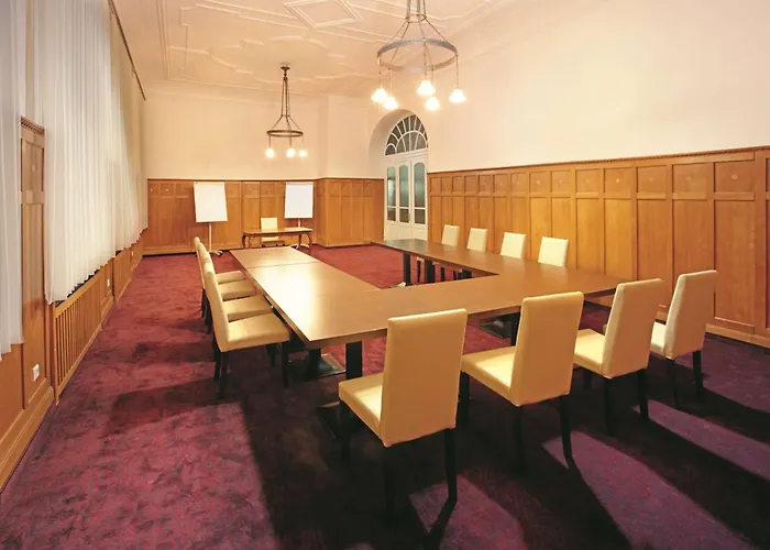 فندق Sure By Western باد درهيم