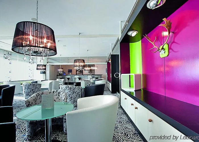 Sure By Western فندق