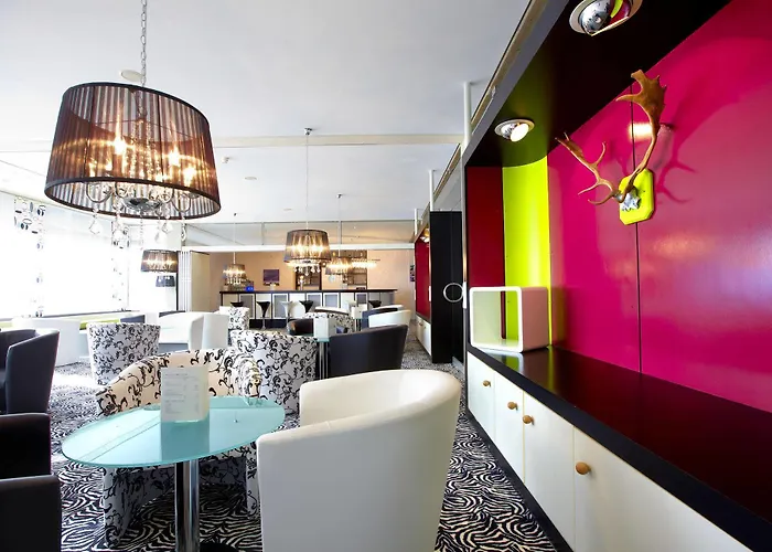 فندق Sure By Western باد درهيم