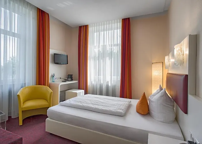 Hotel Sure By Western