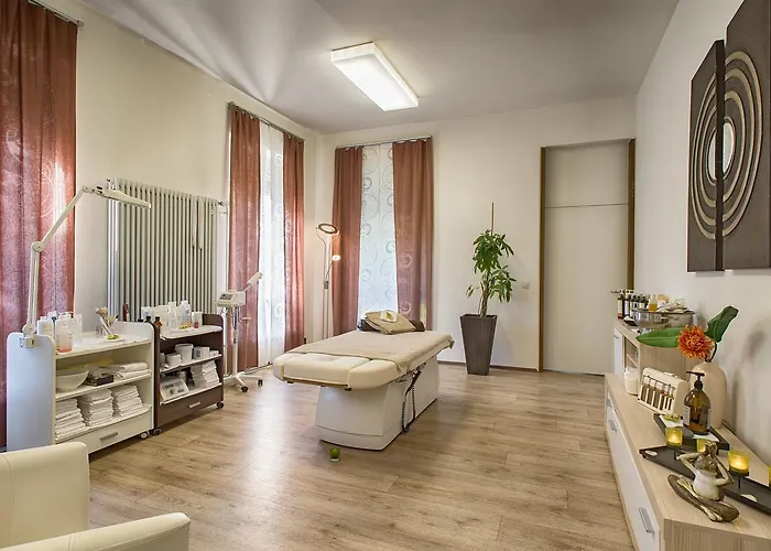 Hotel Sure By Western 3*